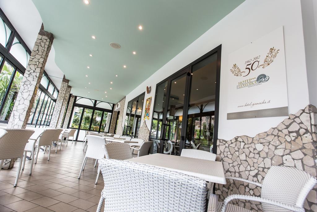 Hotel Giamaika Cesenatico Kültér fotó
