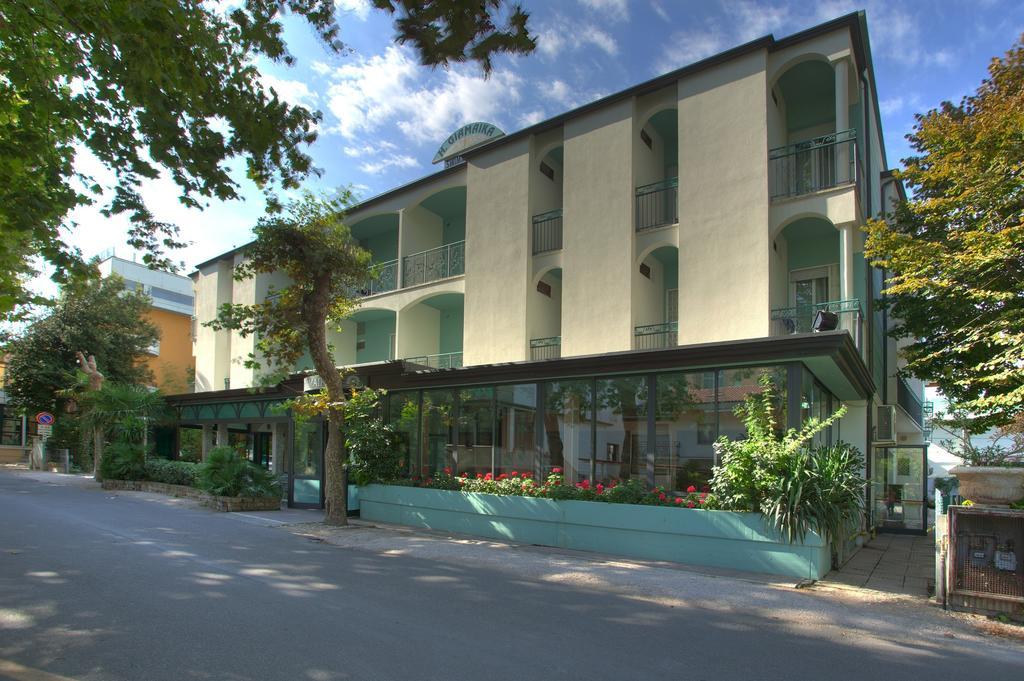 Hotel Giamaika Cesenatico Kültér fotó